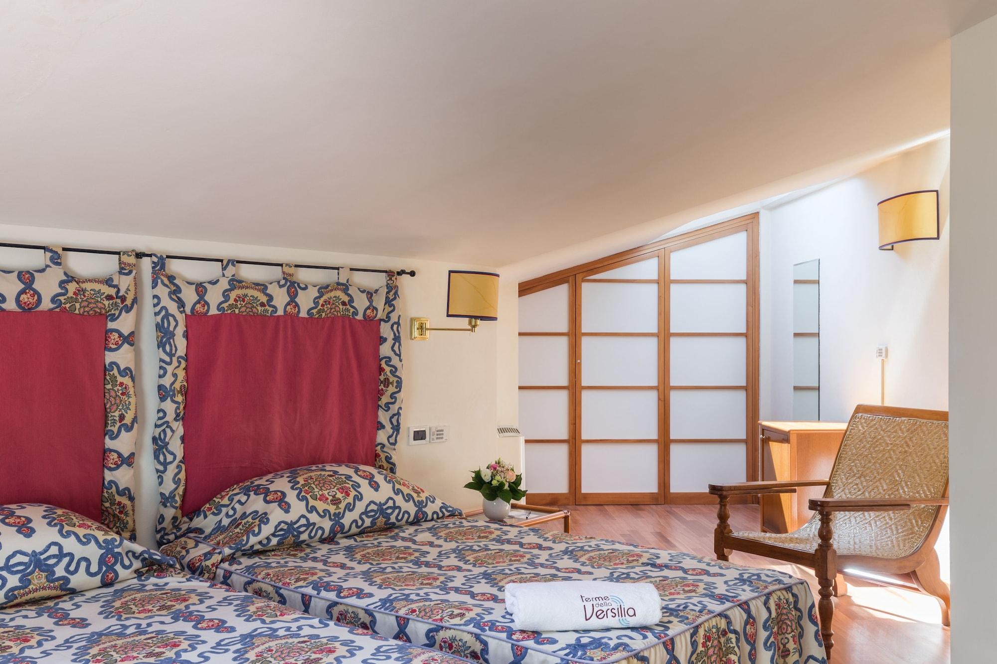 Hotel Undulna - Terme Della Versilia 4*