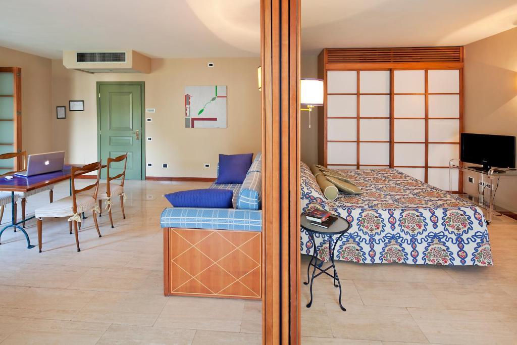 Undulna - Terme Della Versilia 4*